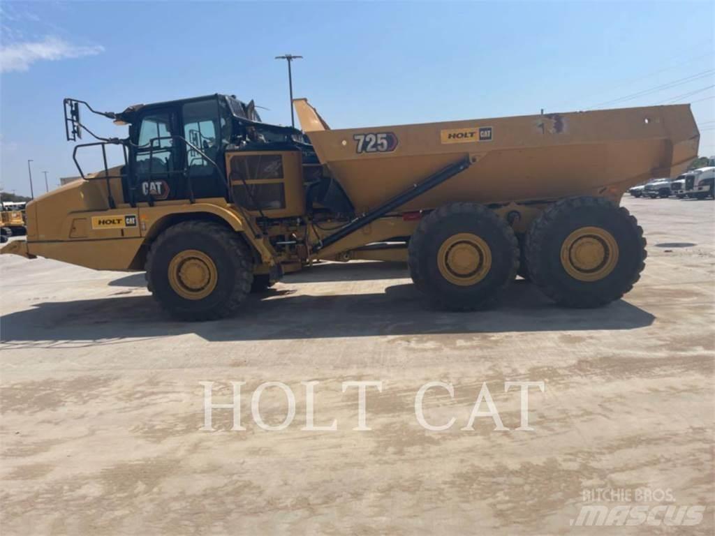 CAT 725 Rammestyrte Dumpere