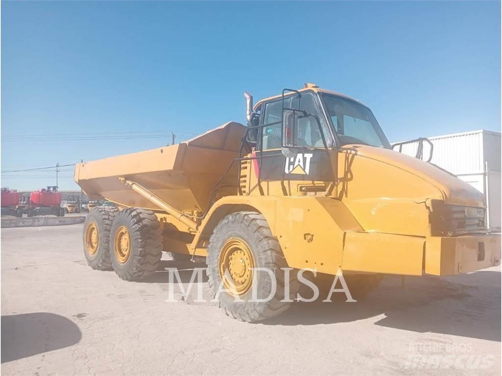 CAT 725 Rammestyrte Dumpere