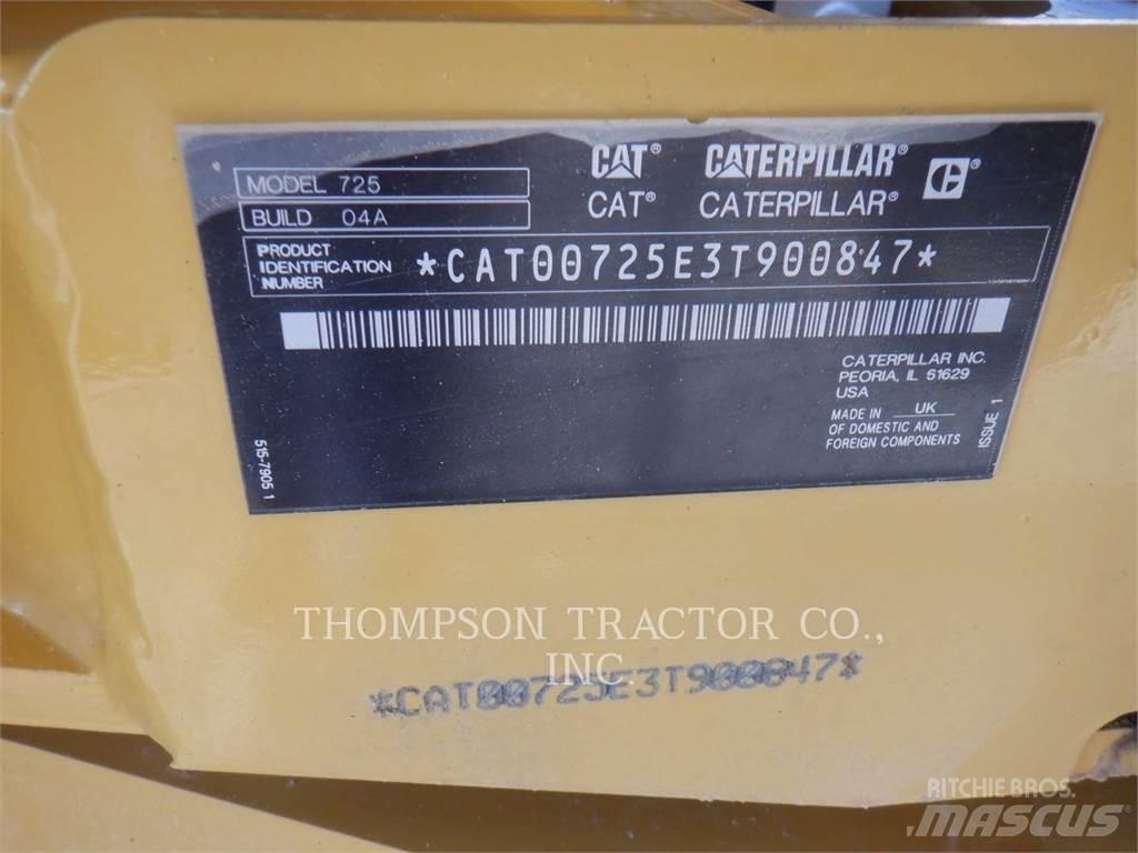 CAT 725 Rammestyrte Dumpere