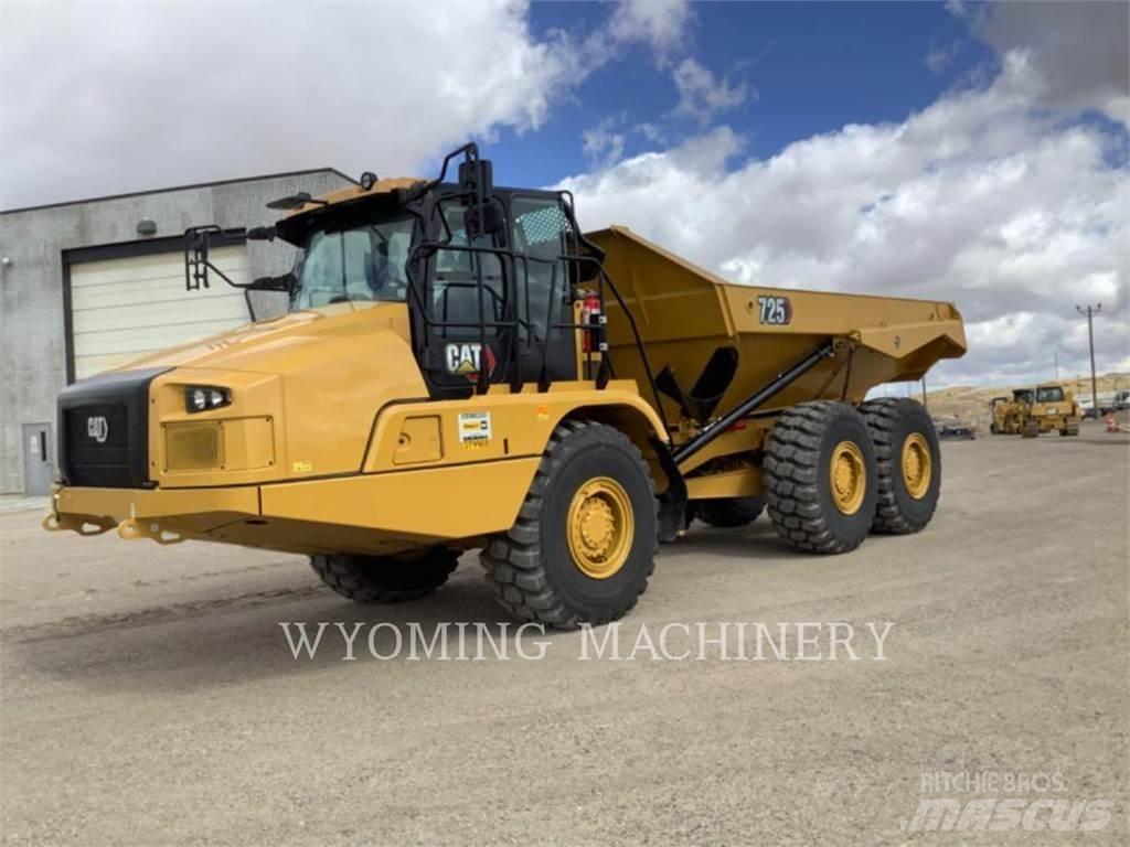 CAT 725 Rammestyrte Dumpere