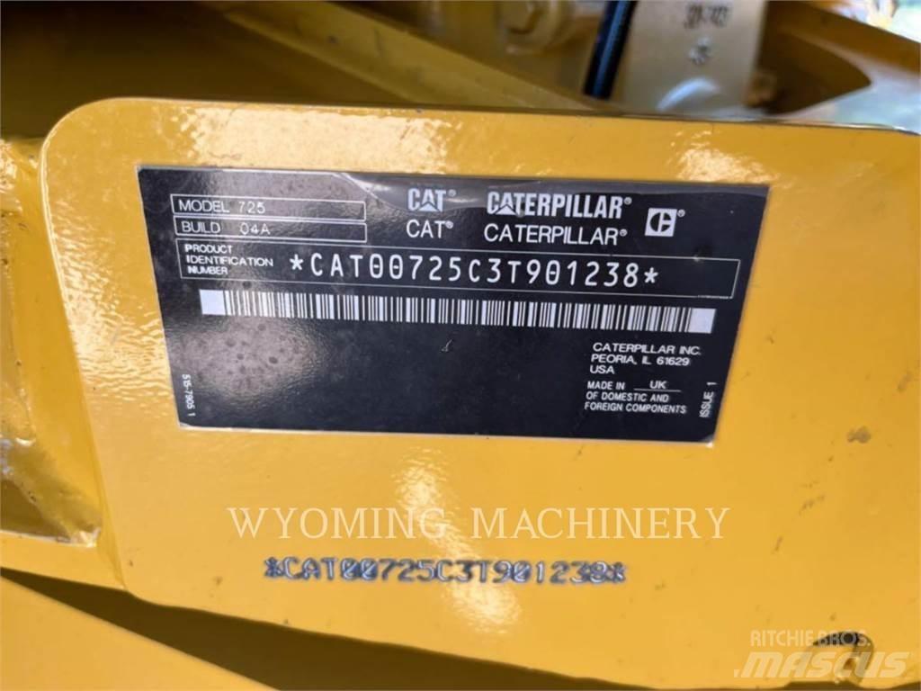 CAT 725 Rammestyrte Dumpere