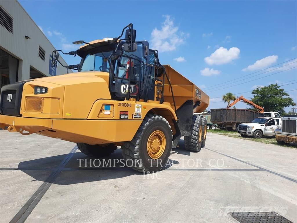 CAT 725 Rammestyrte Dumpere