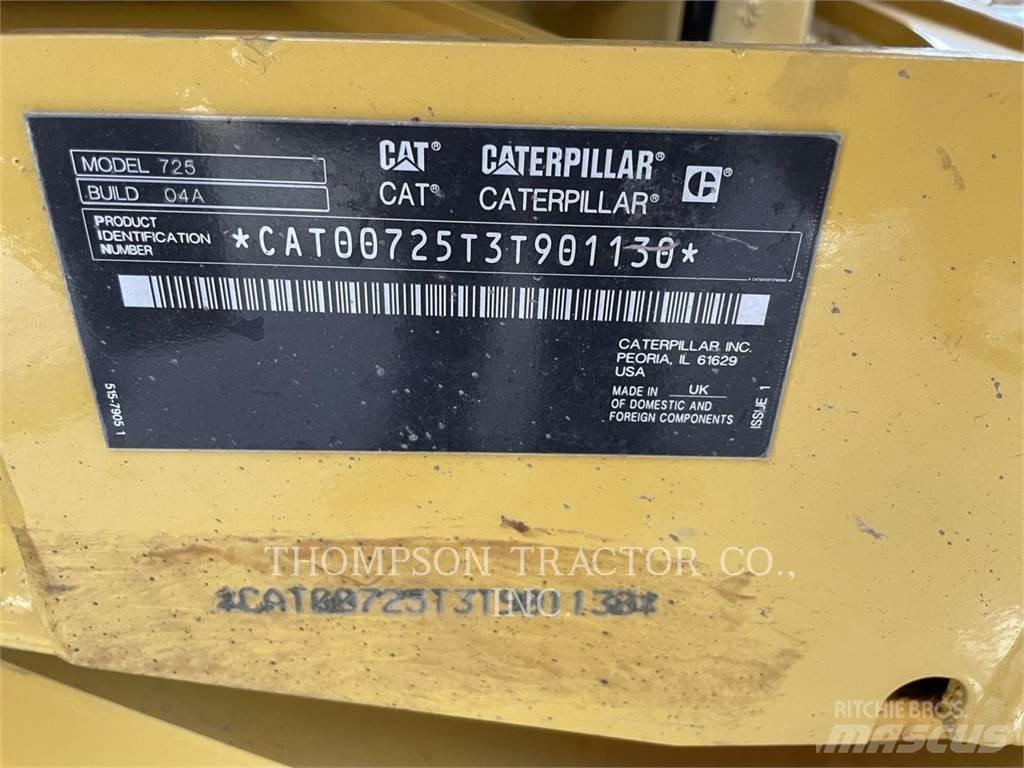CAT 725 Rammestyrte Dumpere