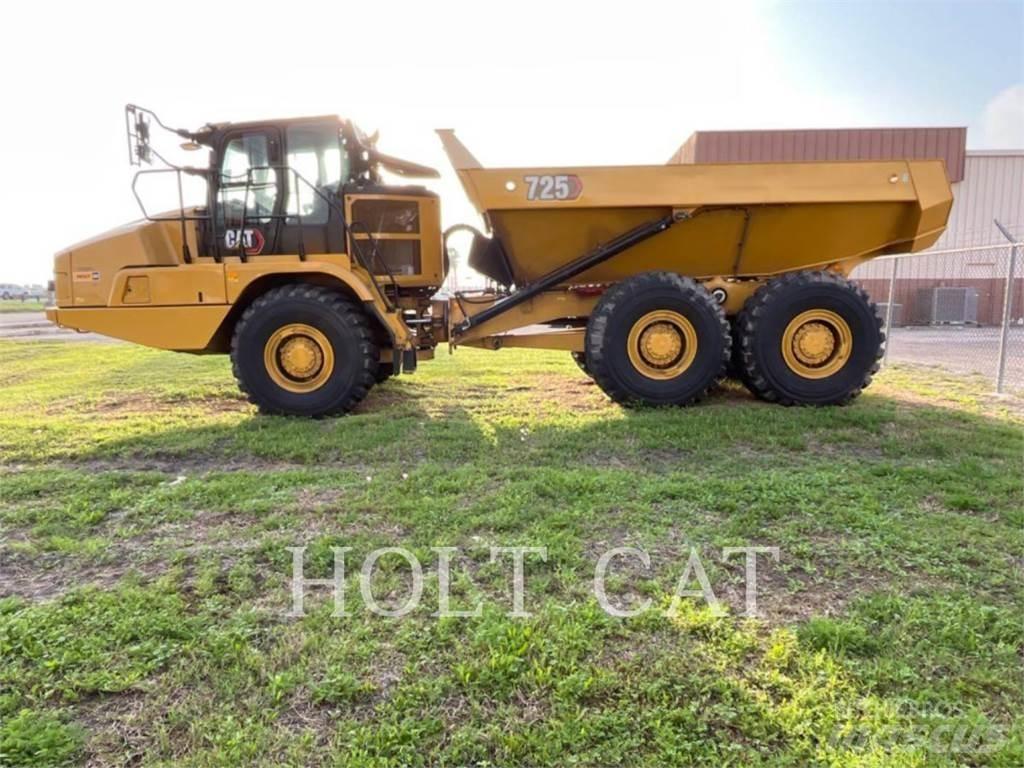 CAT 725 Rammestyrte Dumpere
