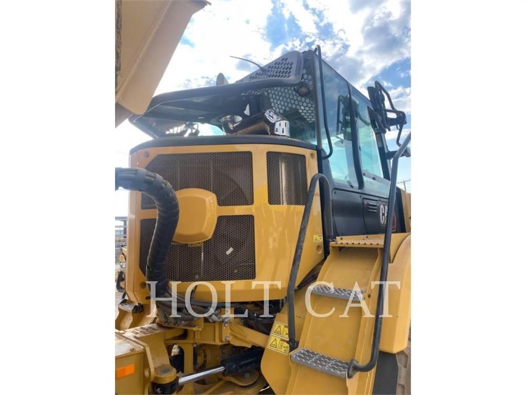 CAT 725 Rammestyrte Dumpere