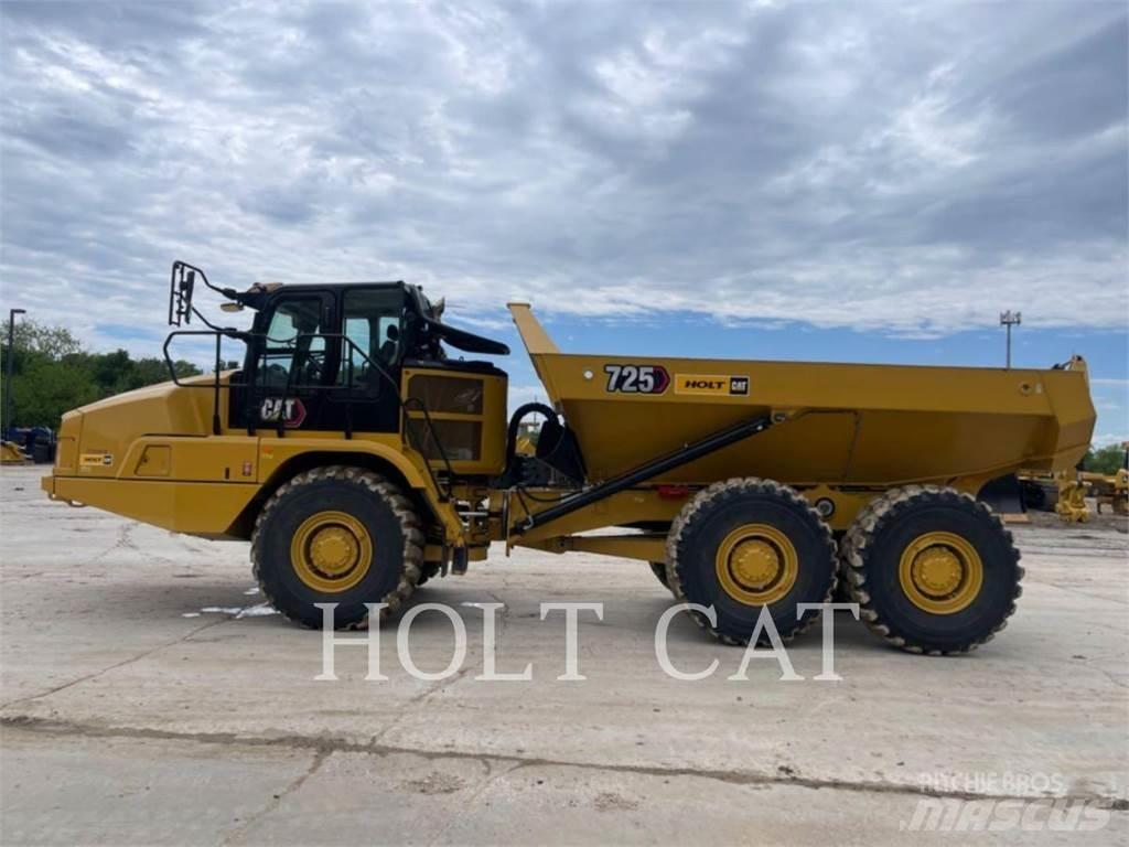 CAT 725 Rammestyrte Dumpere