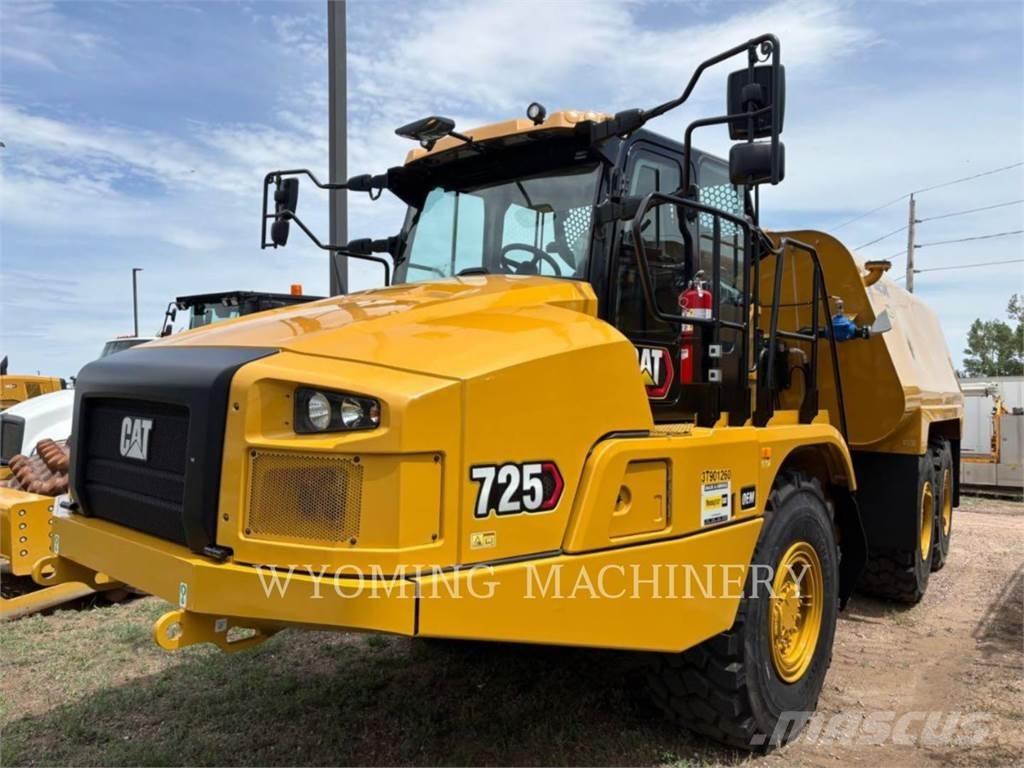 CAT 725 Rammestyrte Dumpere