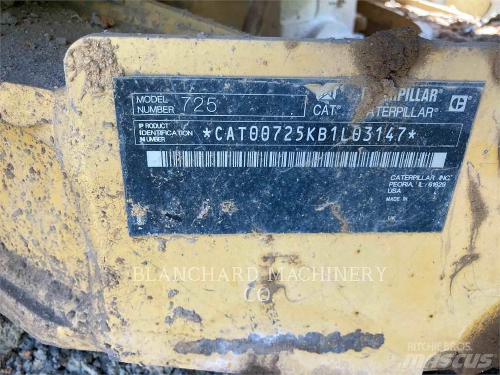CAT 725 Rammestyrte Dumpere