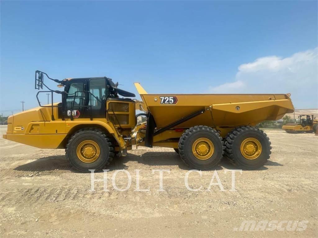 CAT 725 Rammestyrte Dumpere