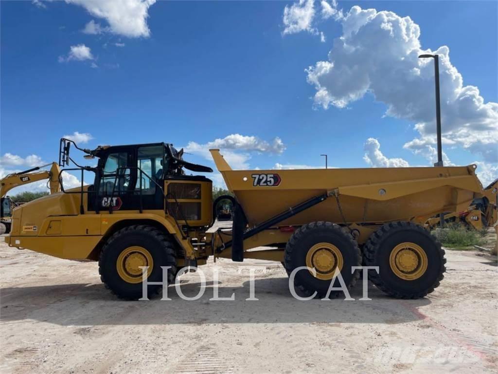 CAT 725 Rammestyrte Dumpere
