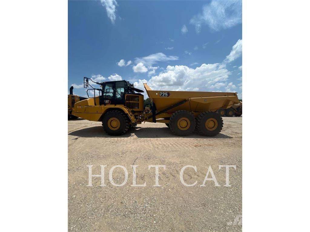 CAT 725 Rammestyrte Dumpere