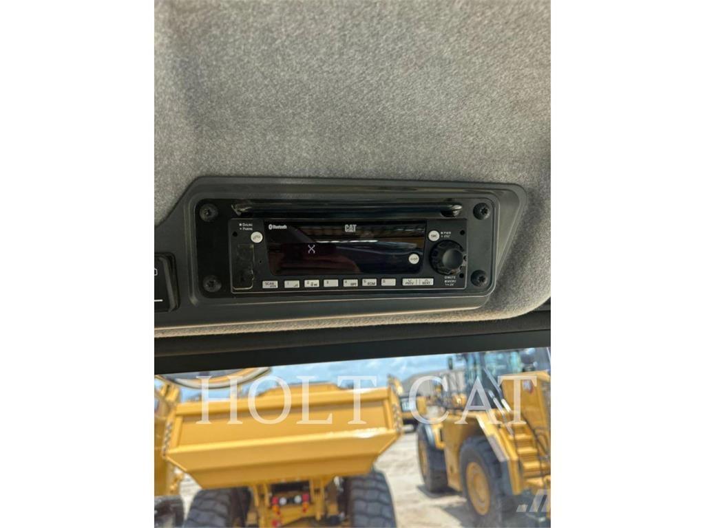 CAT 725 Rammestyrte Dumpere