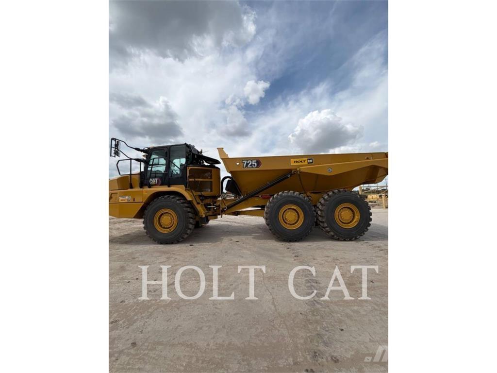 CAT 725 Rammestyrte Dumpere
