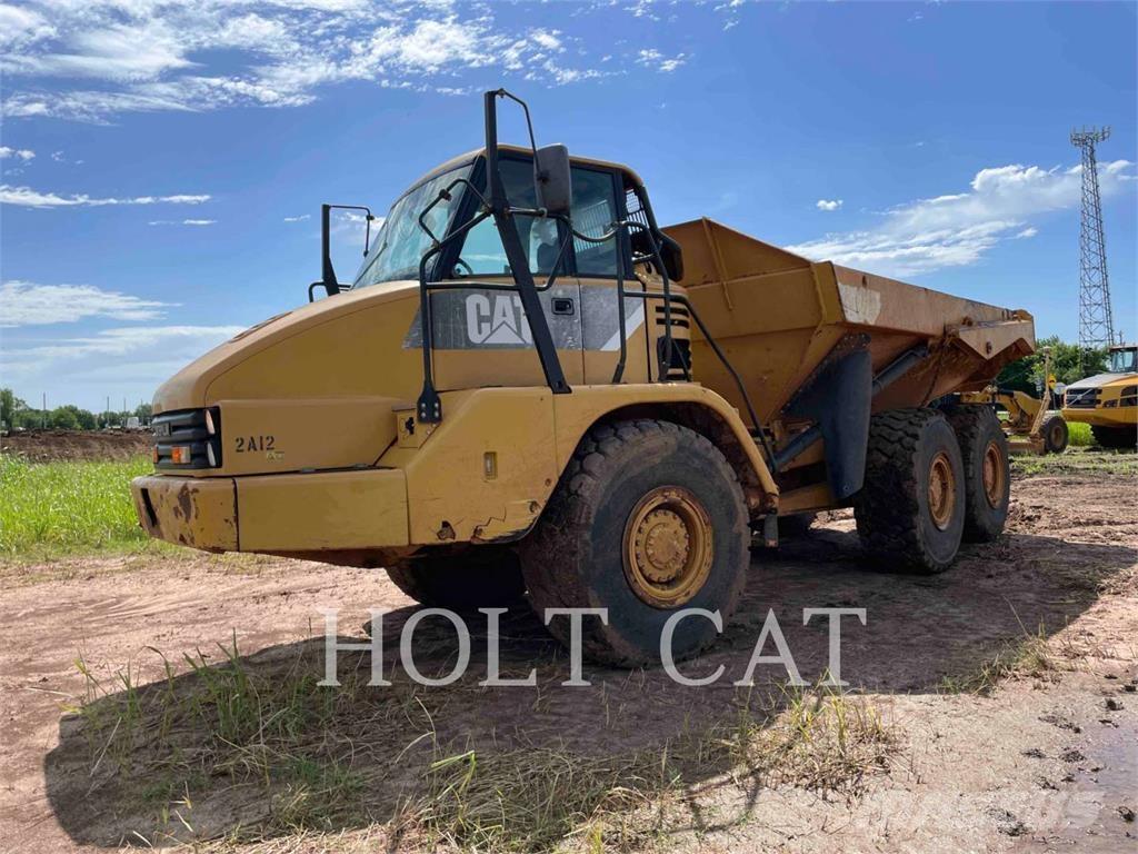 CAT 725 Rammestyrte Dumpere