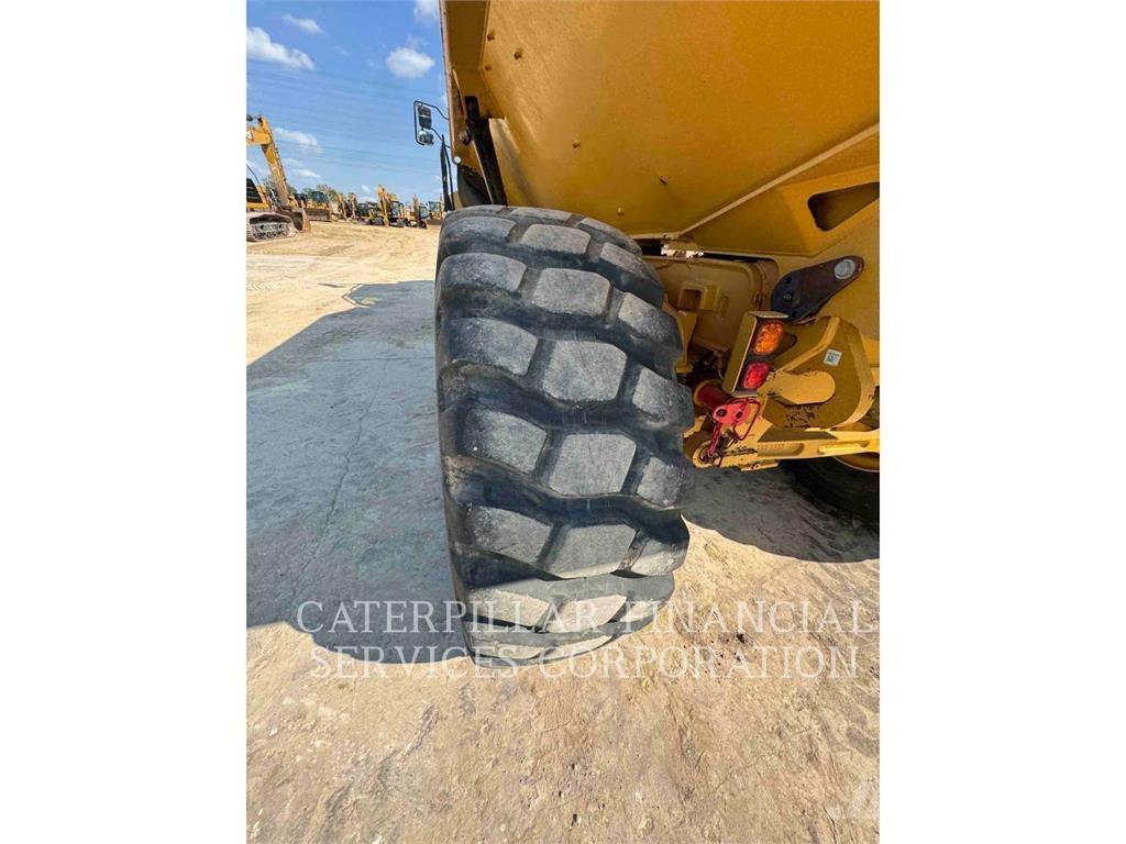 CAT 725-04 Rammestyrte Dumpere