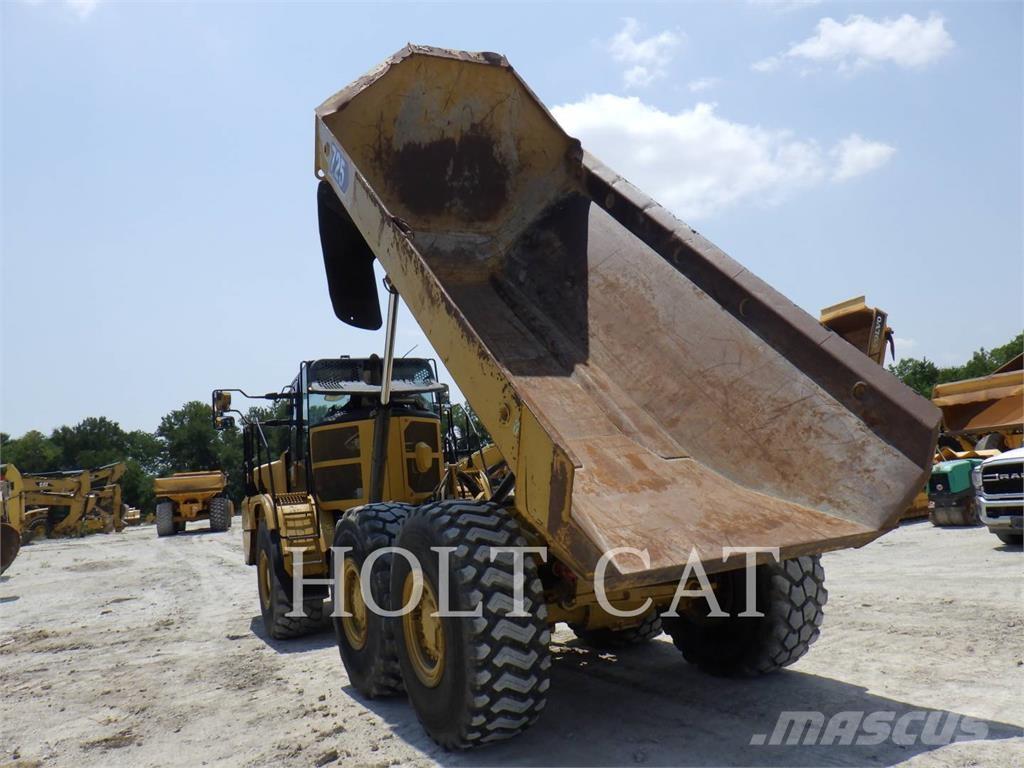 CAT 72504 Rammestyrte Dumpere