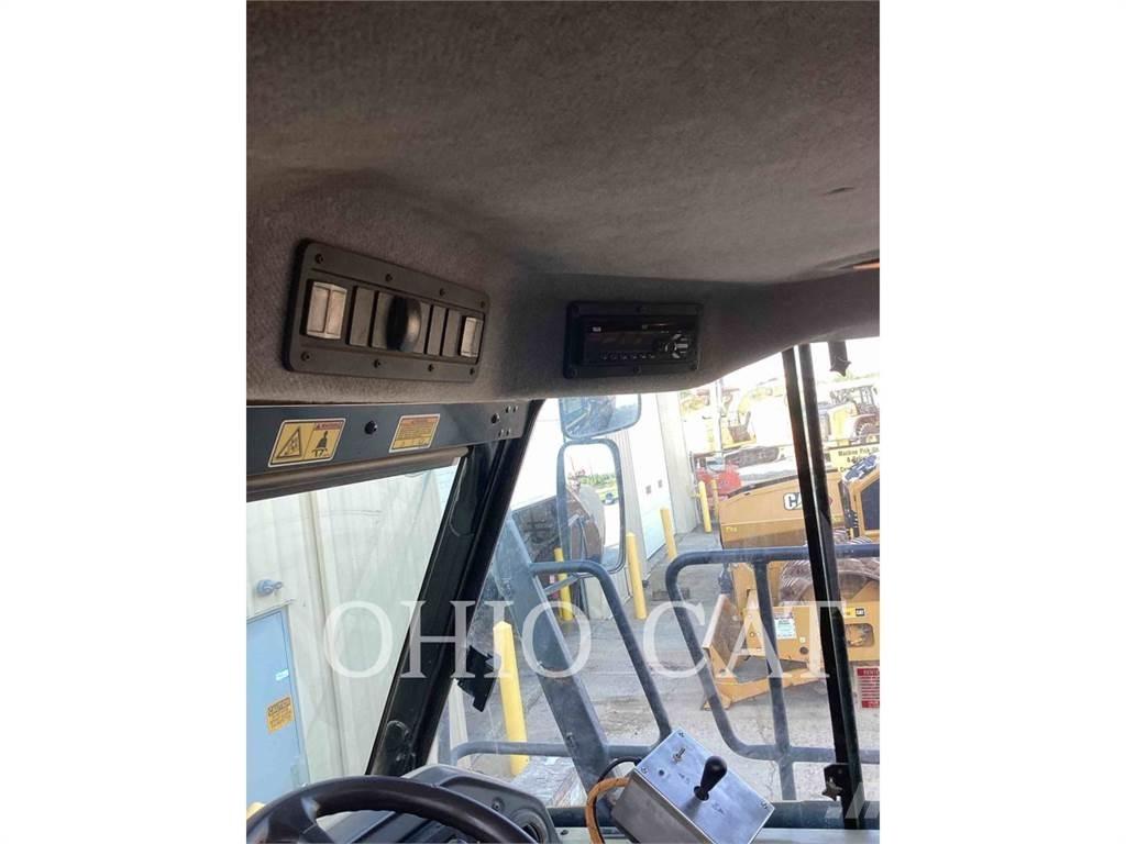 CAT 725C WT Rammestyrte Dumpere