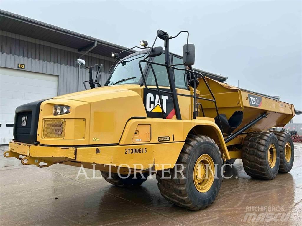 CAT 725C2 Rammestyrte Dumpere