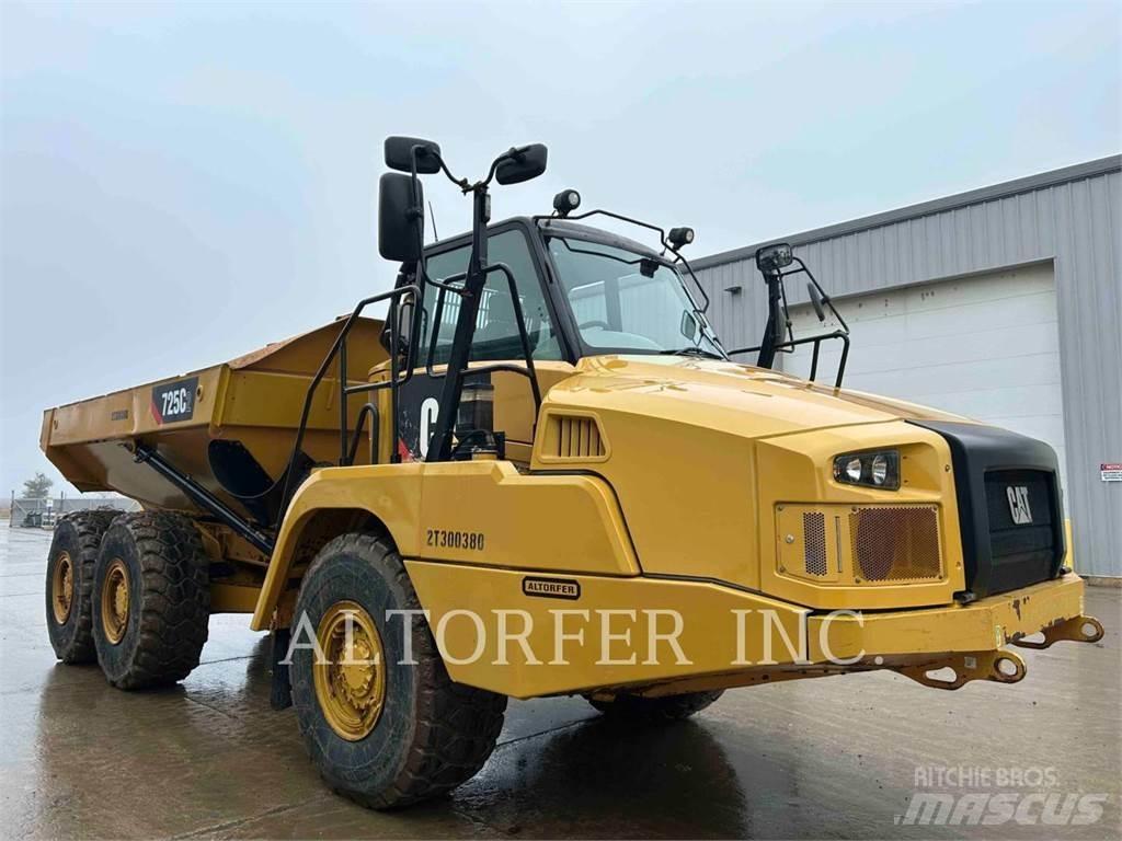 CAT 725C2 Rammestyrte Dumpere