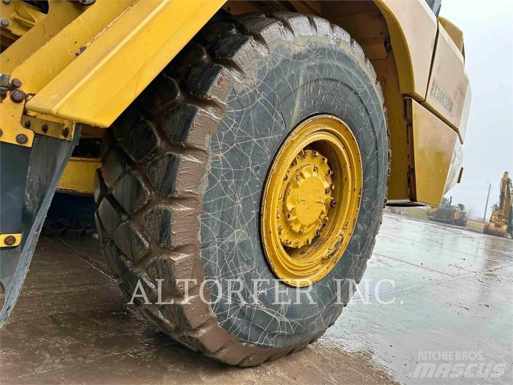 CAT 725C2 Rammestyrte Dumpere