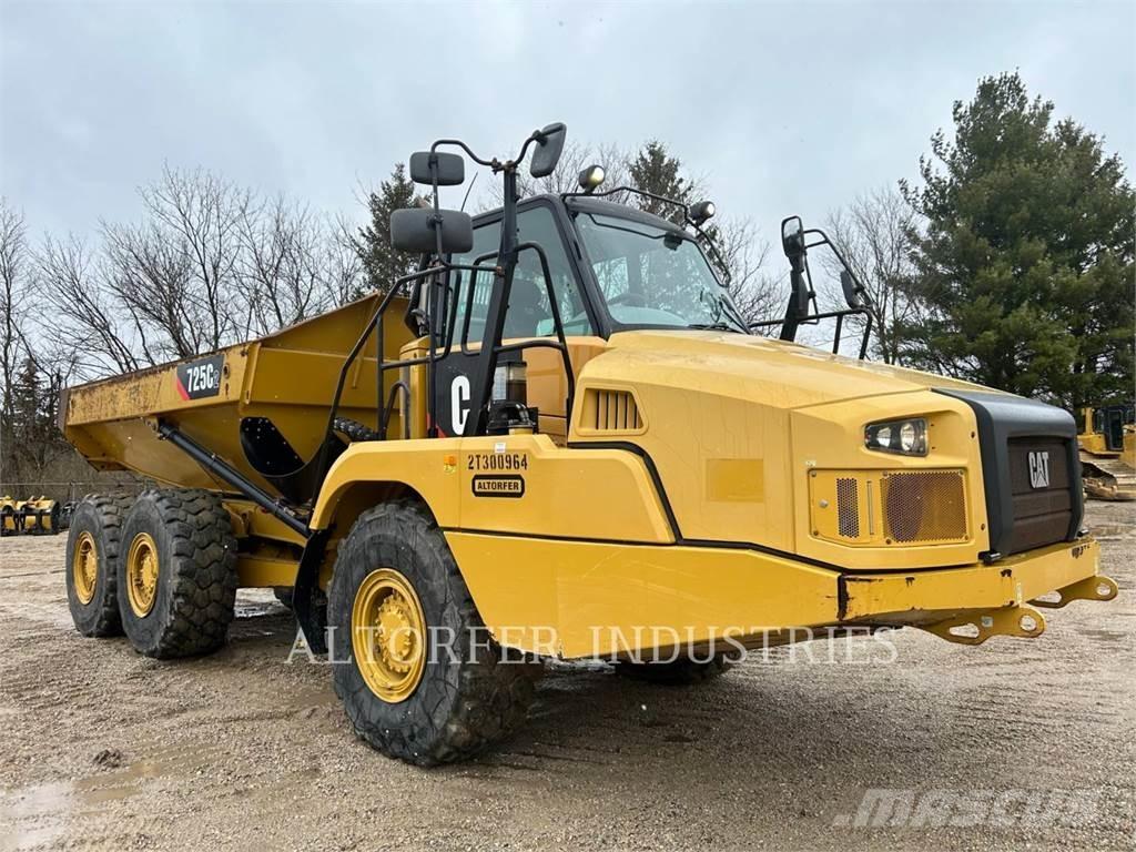 CAT 725C2 Rammestyrte Dumpere