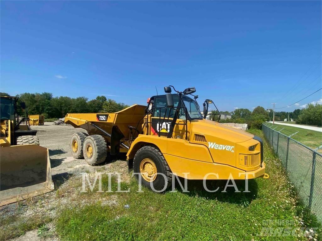 CAT 725C2 Rammestyrte Dumpere