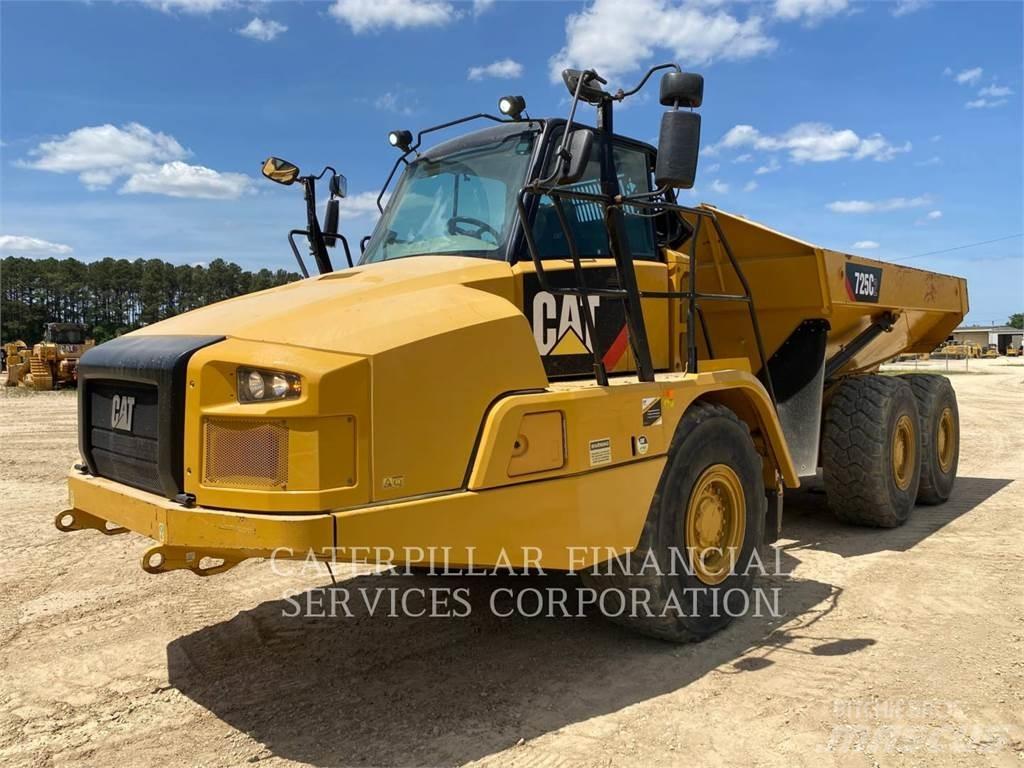 CAT 725C2 Rammestyrte Dumpere