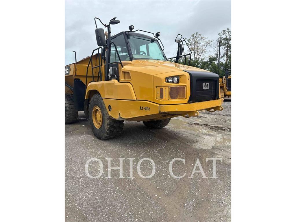 CAT 725C2 Rammestyrte Dumpere