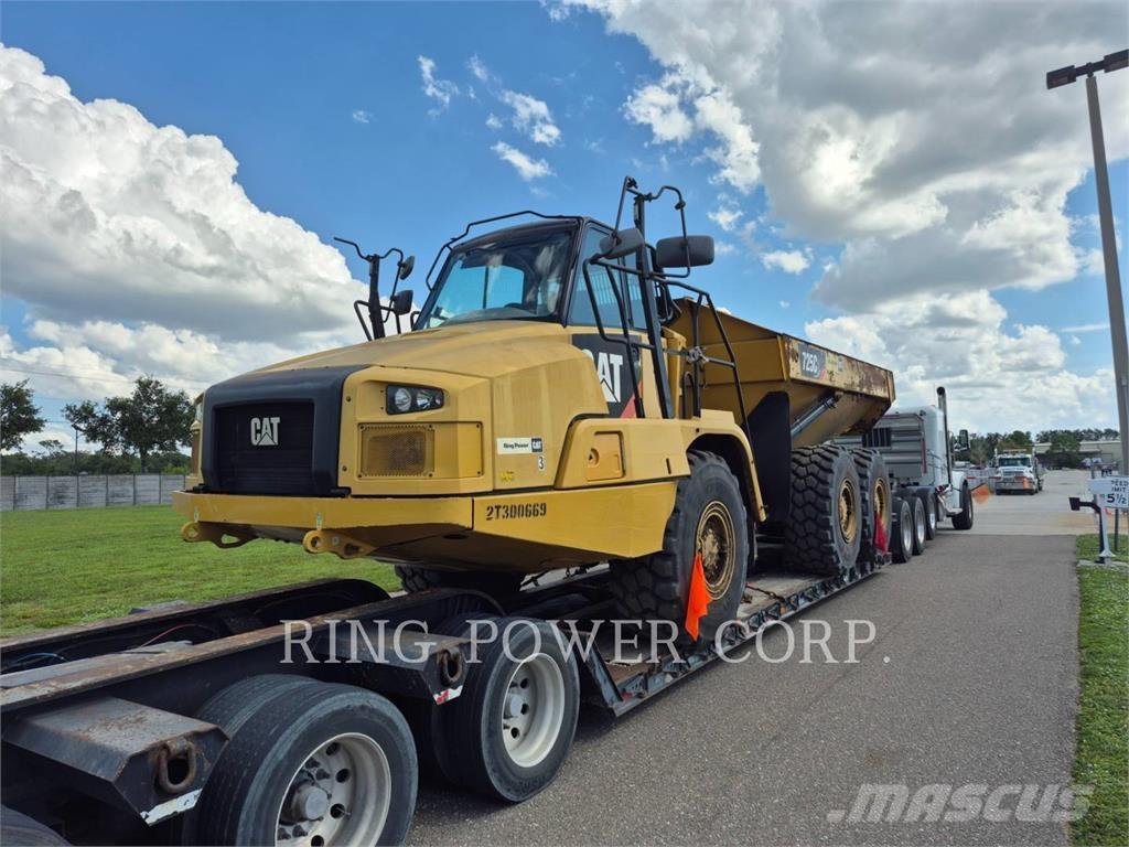 CAT 725C2TG Rammestyrte Dumpere