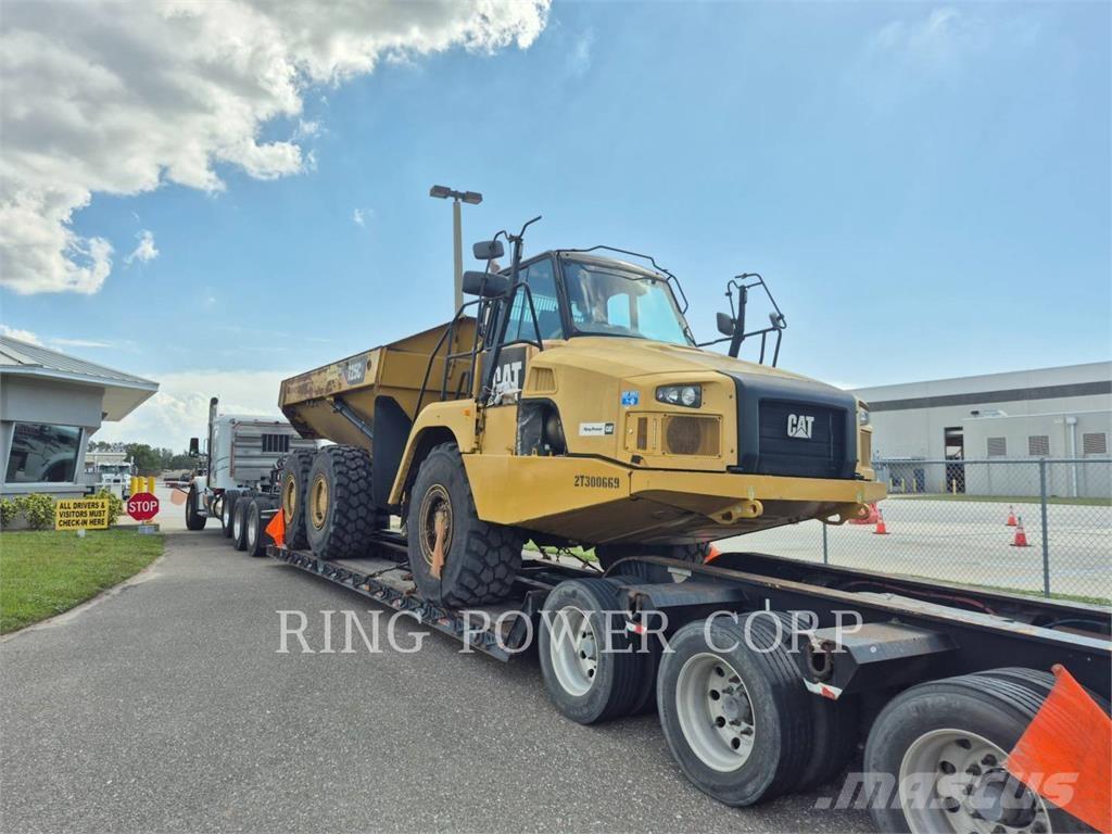 CAT 725C2TG Rammestyrte Dumpere