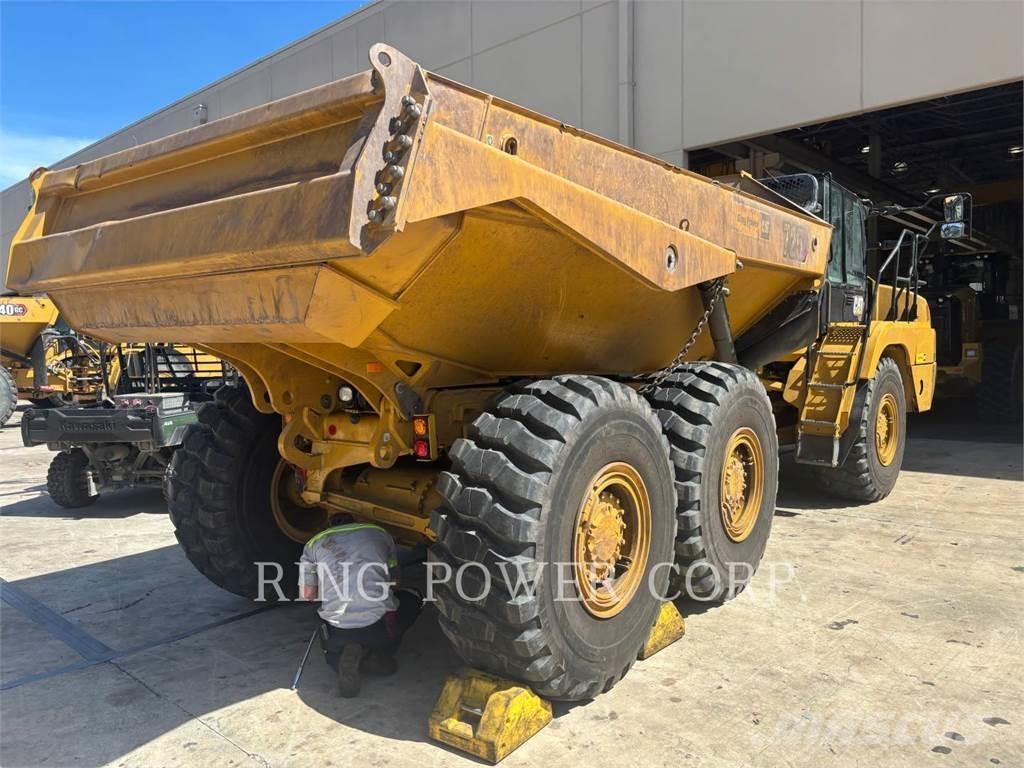 CAT 725TG Rammestyrte Dumpere