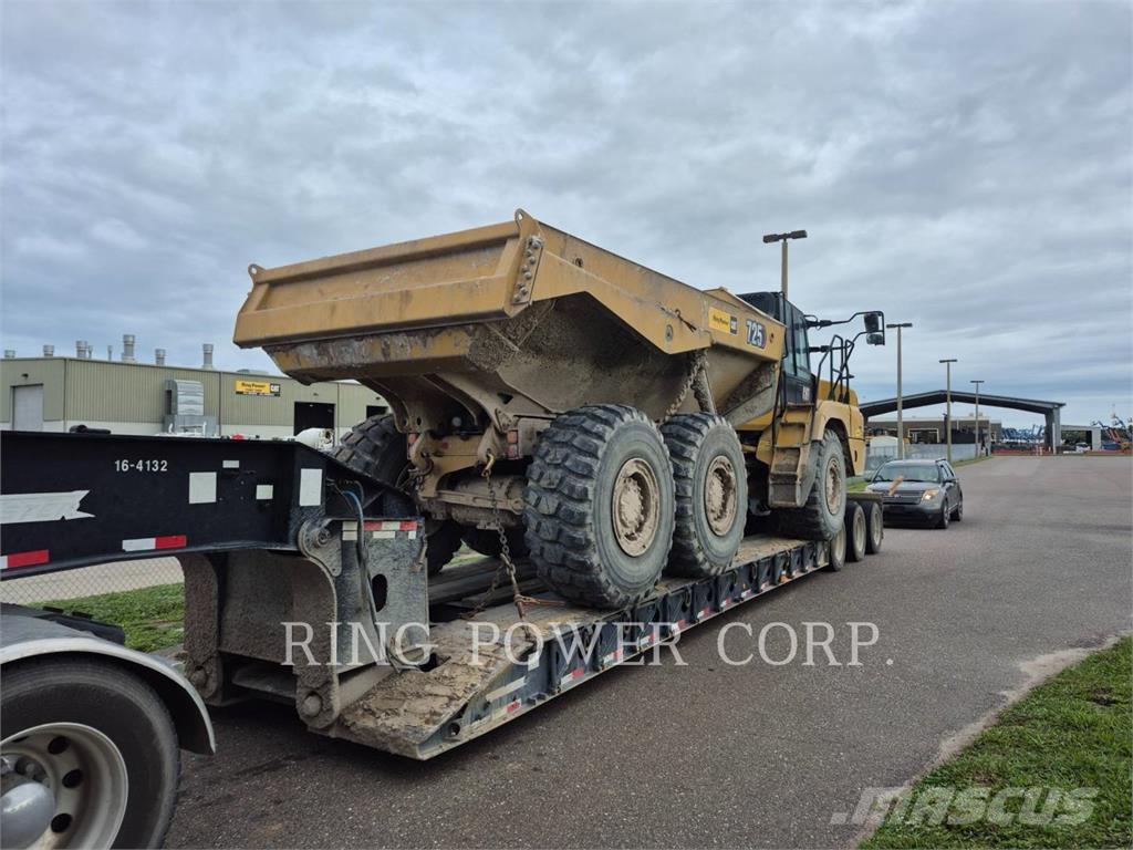 CAT 725TG Rammestyrte Dumpere
