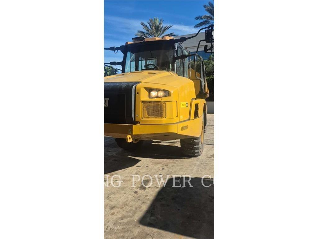 CAT 725TG Rammestyrte Dumpere