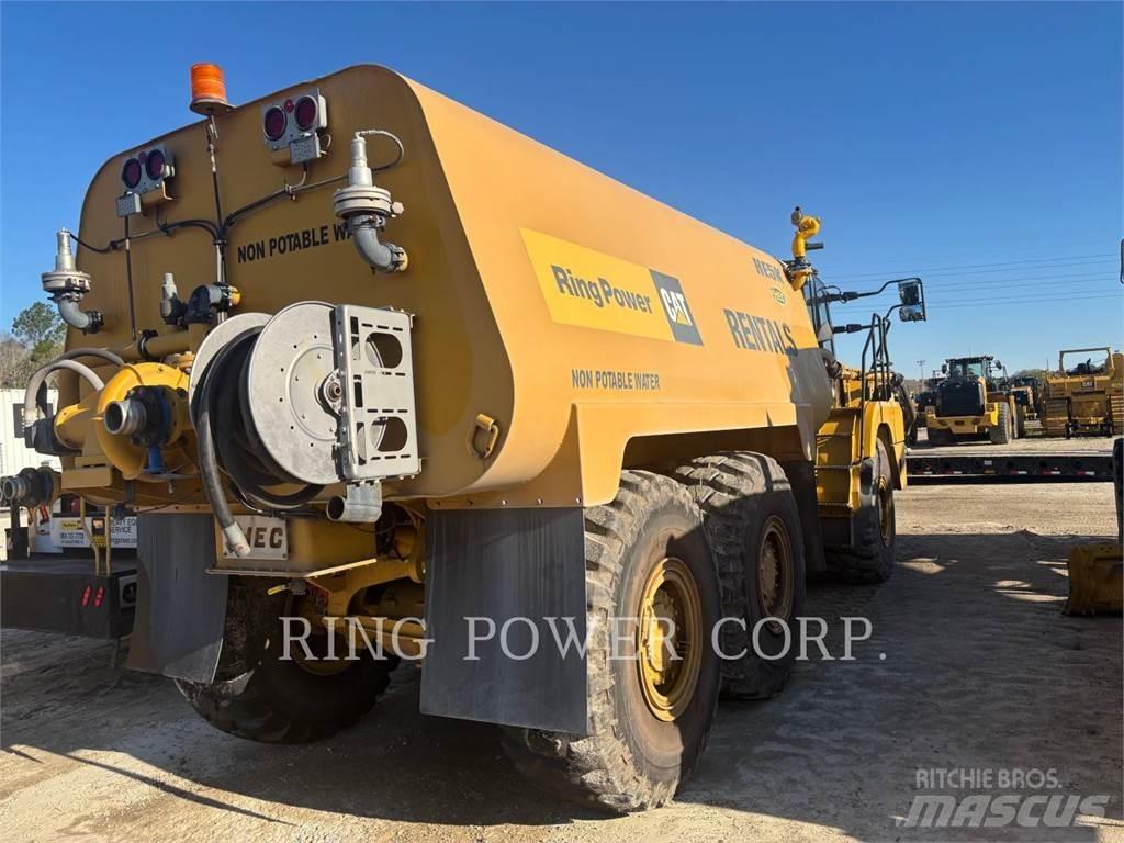 CAT 725WW Tankbiler