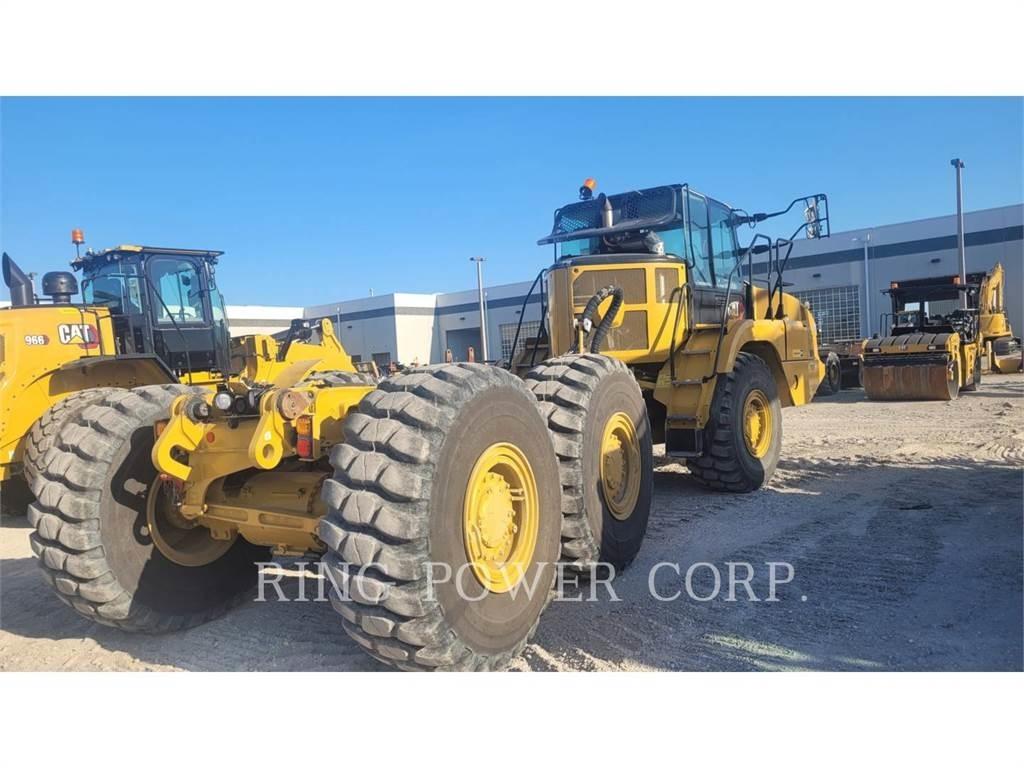 CAT 725WW Tankbiler