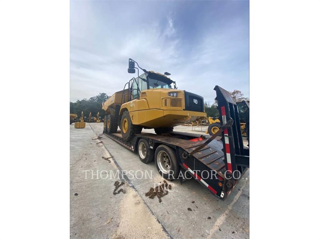 CAT 730 Rammestyrte Dumpere