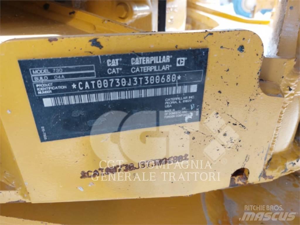 CAT 730 Rammestyrte Dumpere
