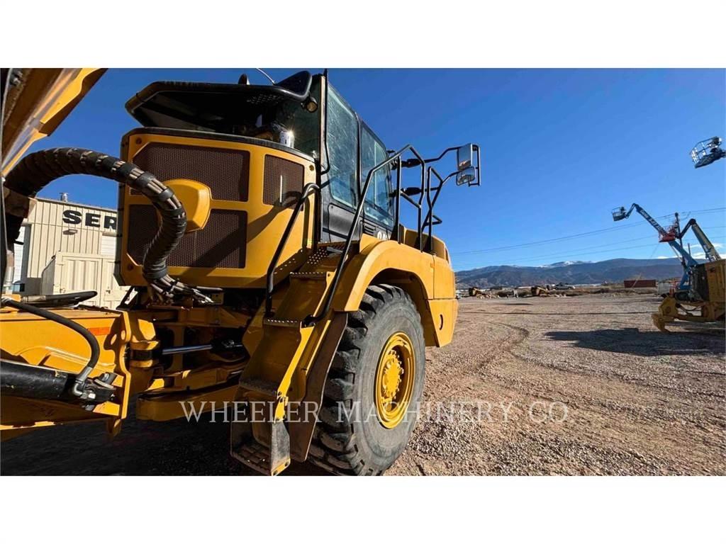 CAT 730 Rammestyrte Dumpere