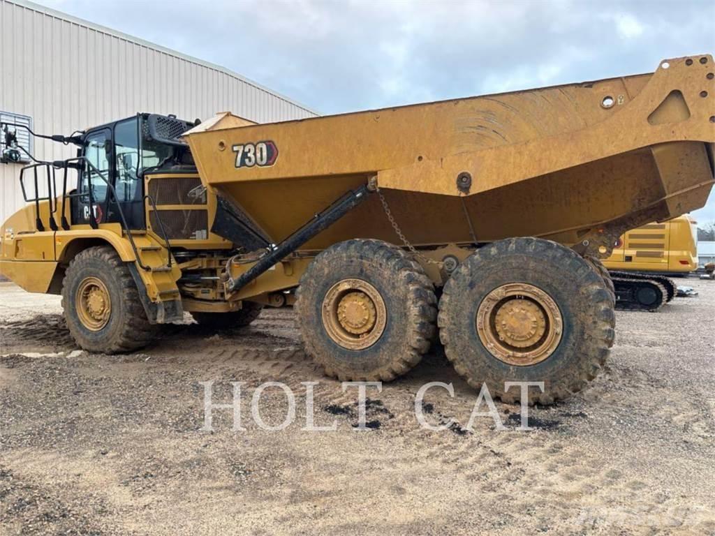 CAT 730 Rammestyrte Dumpere