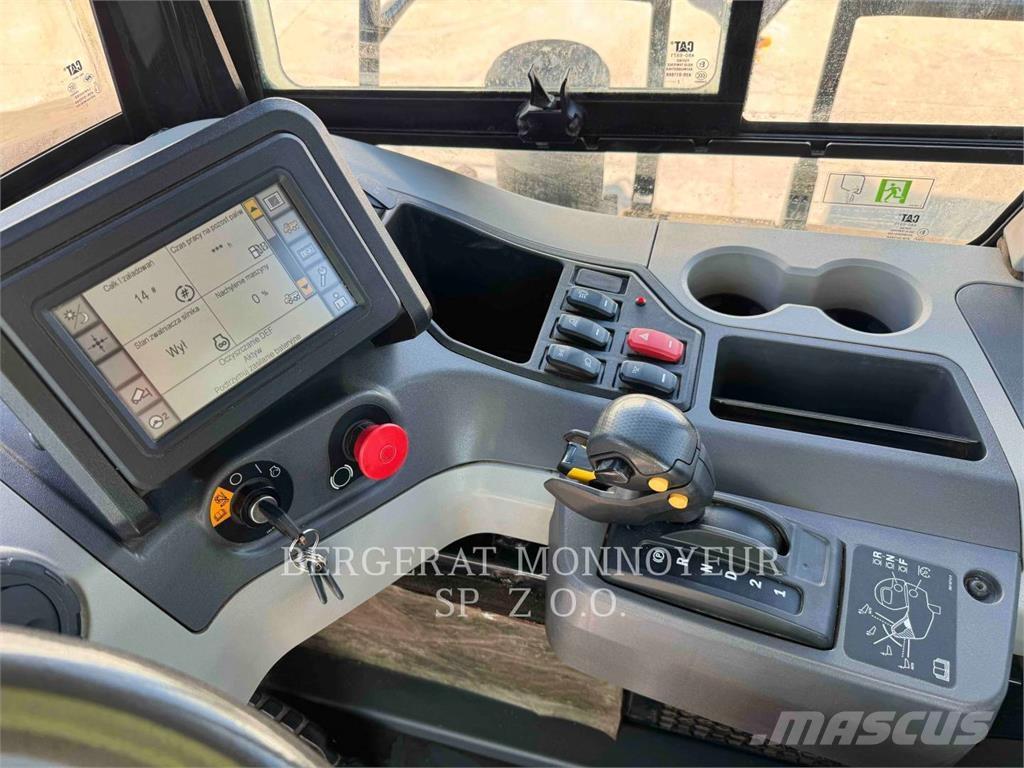 CAT 730 Rammestyrte Dumpere