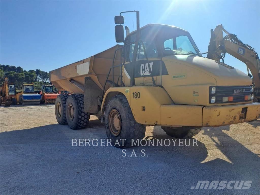 CAT 730 Rammestyrte Dumpere