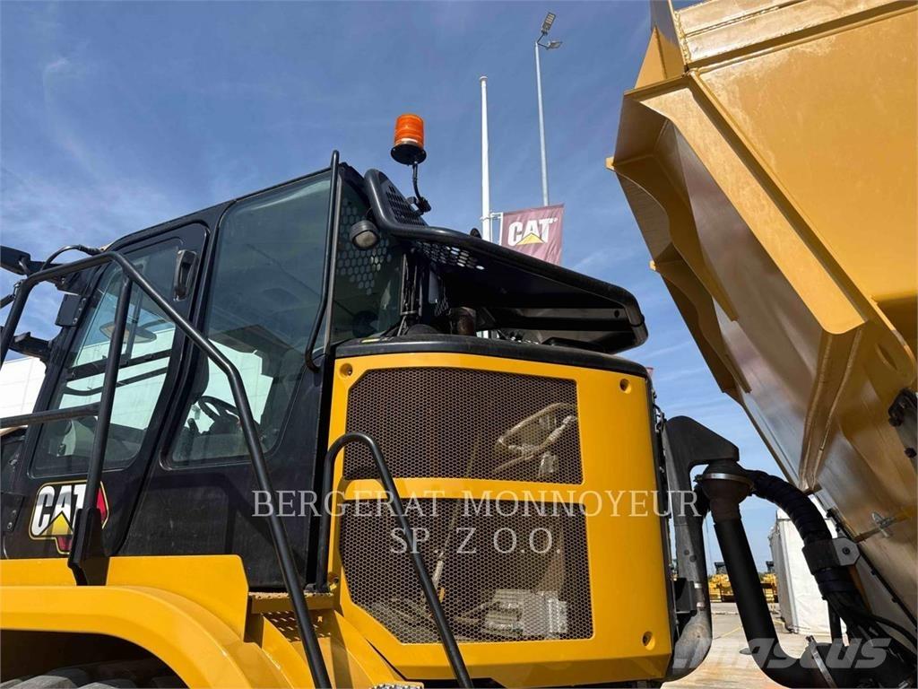 CAT 730 Rammestyrte Dumpere