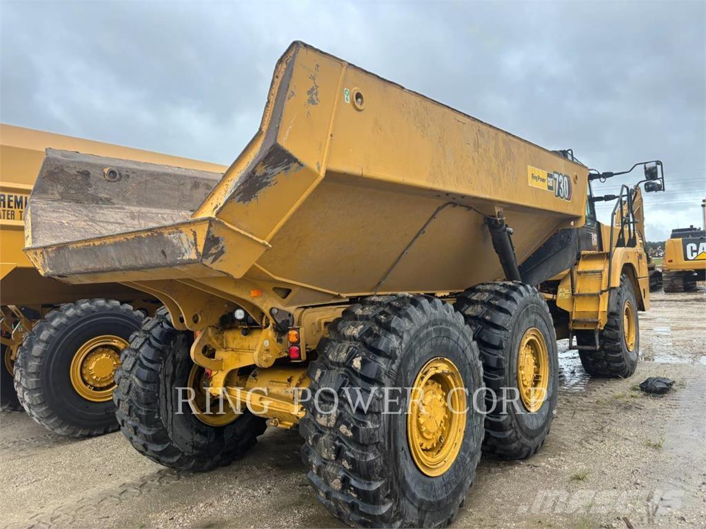 CAT 730 Rammestyrte Dumpere