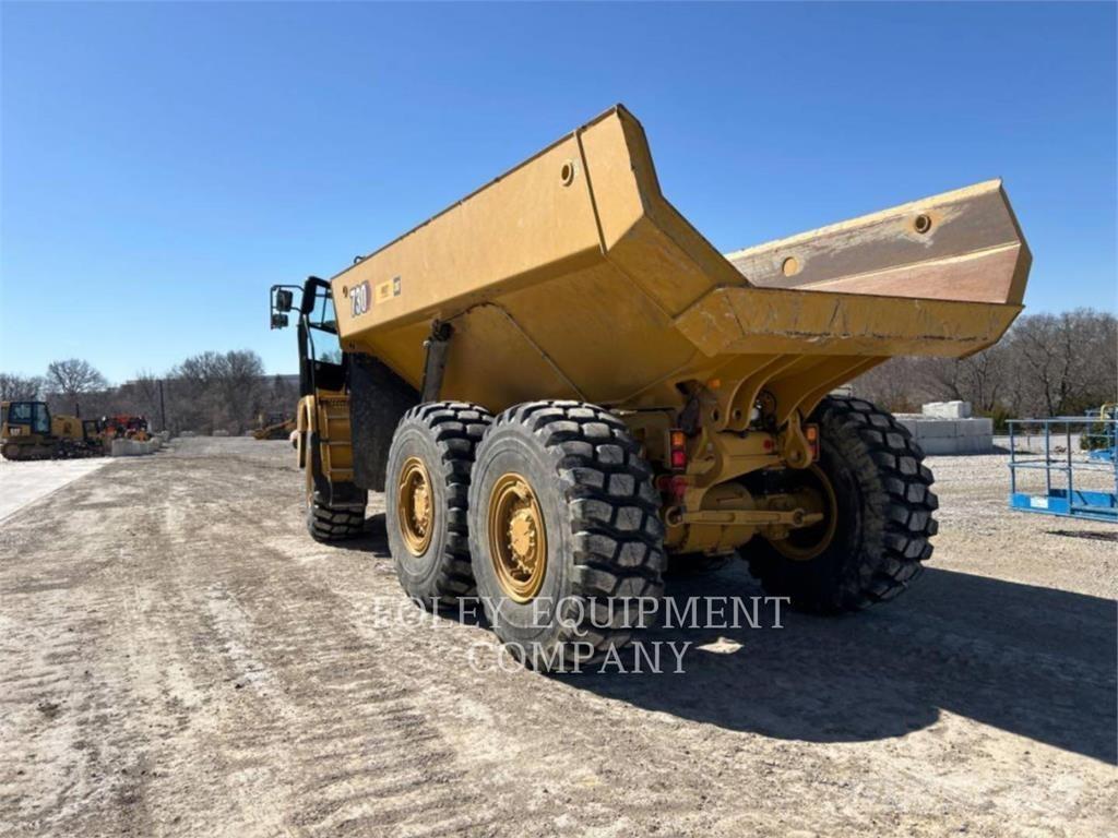 CAT 730-04 Rammestyrte Dumpere