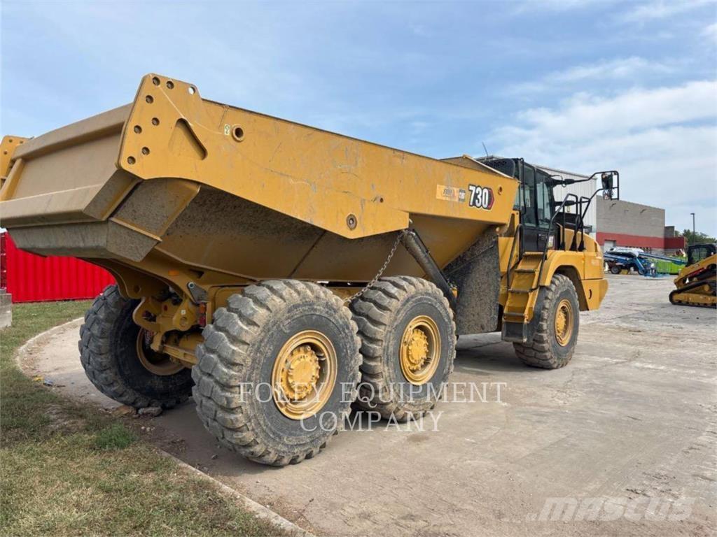 CAT 730-04 Rammestyrte Dumpere