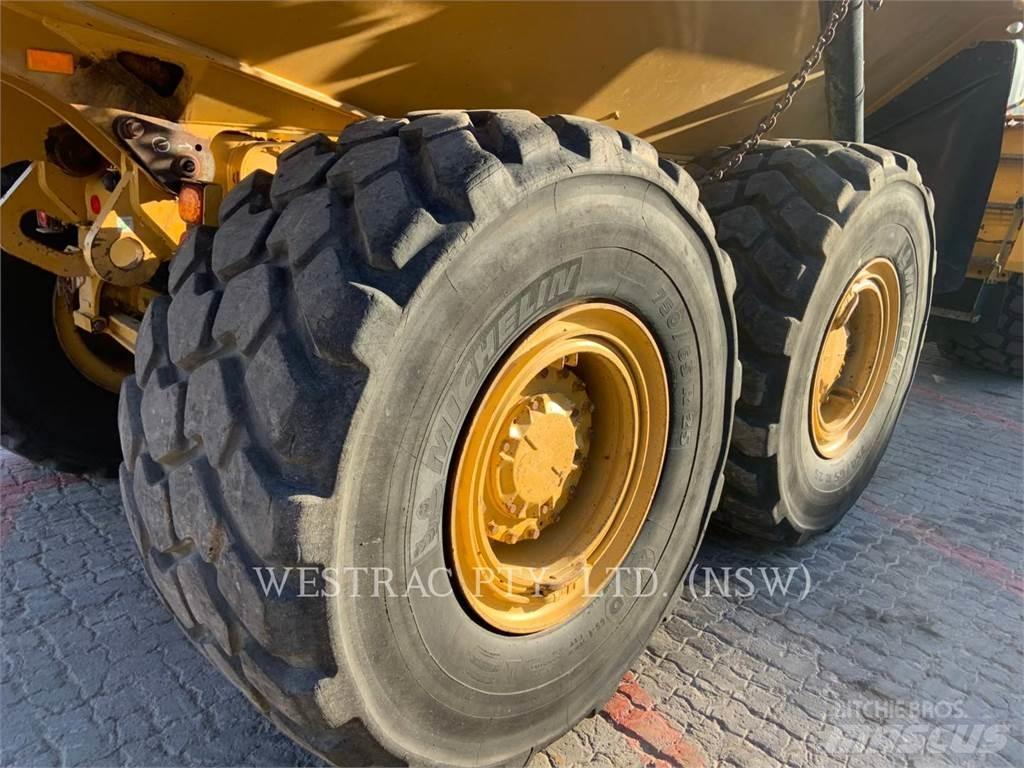 CAT 730C2 Rammestyrte Dumpere