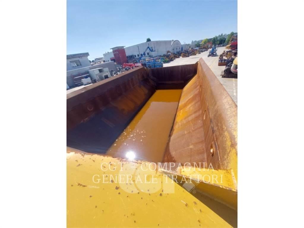 CAT 730C2 Rammestyrte Dumpere