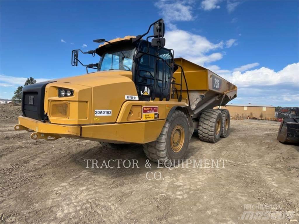 CAT 735 Rammestyrte Dumpere