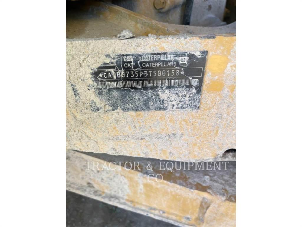 CAT 735 Rammestyrte Dumpere