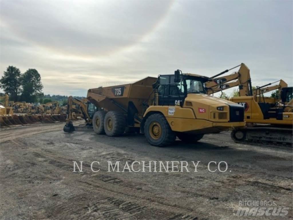 CAT 735 Tippbil